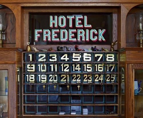 Hotel Frederick Boonville Eksteriør billede